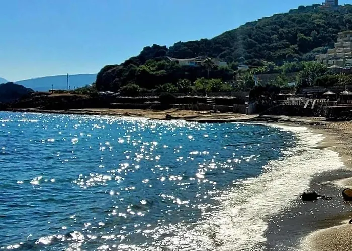 Nava Villa